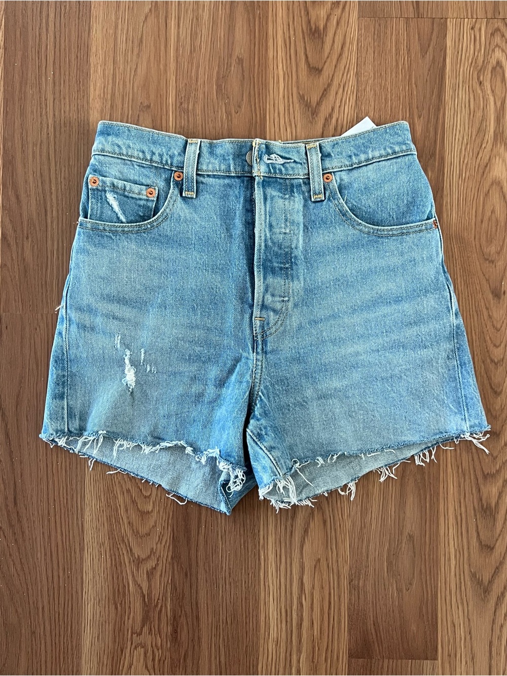 Levi's Ribcage Shorts Size 26